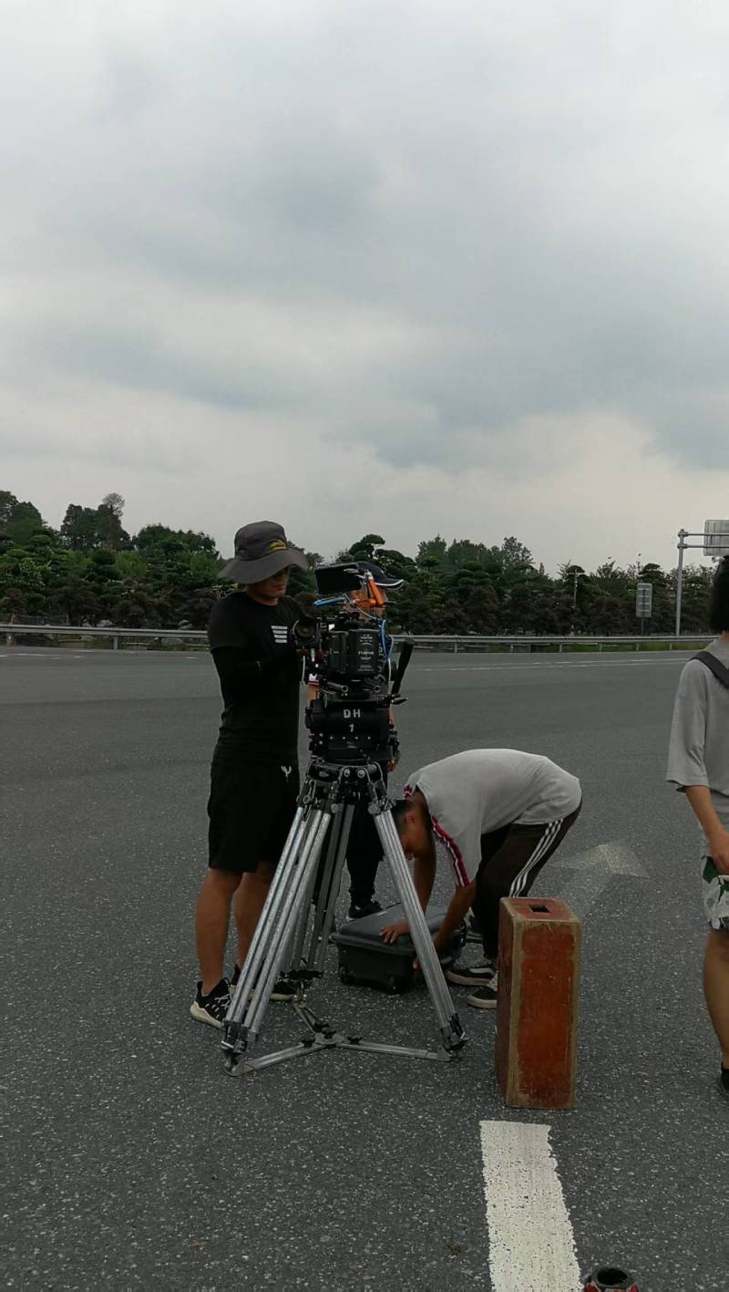 新华区TVC拍摄公司：唤醒集体记忆，构建跨代际沟通桥梁
